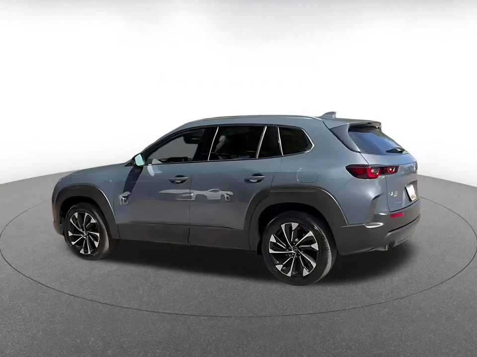 2025 Mazda CX-50 - Image 4 of 31