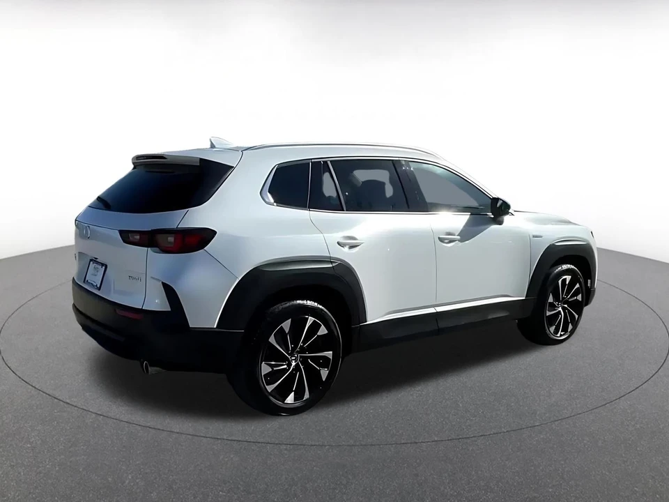 2025 Mazda CX-50 - Image 11 of 31