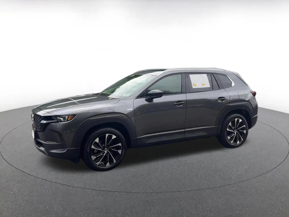 2025 Mazda CX-50 - Image 6 of 31