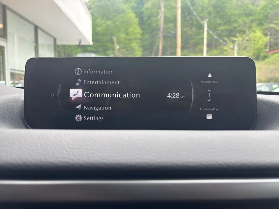 2025 Mazda CX-50 - Image 17 of 31