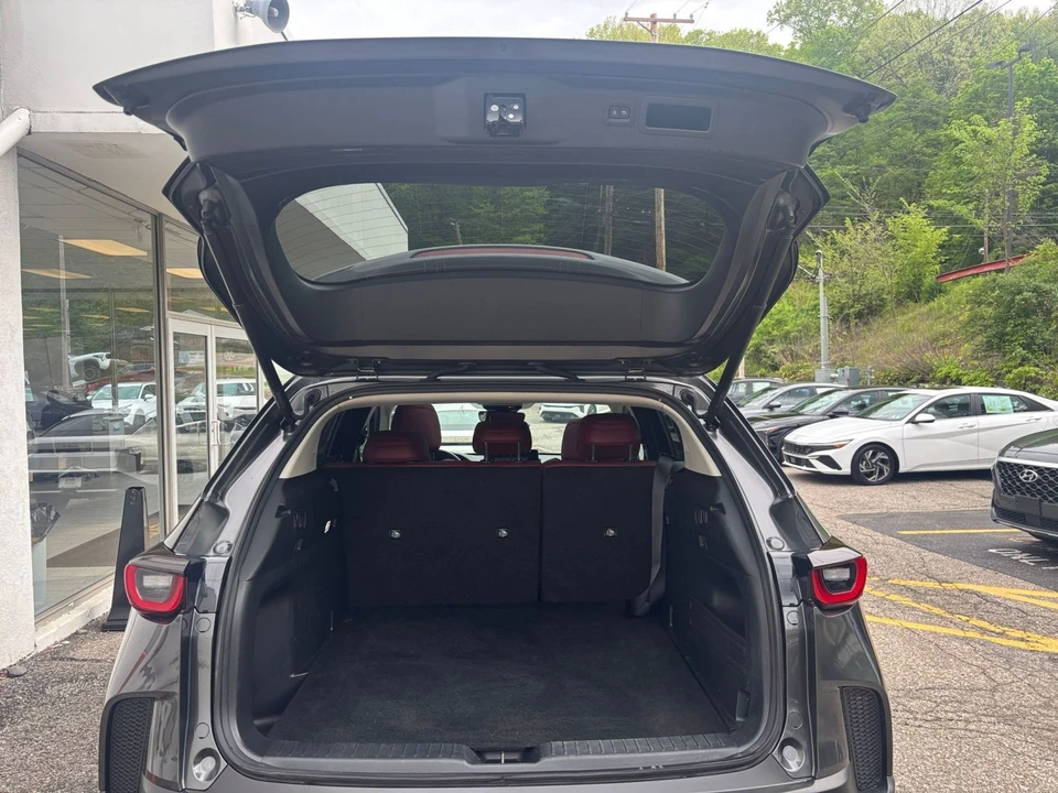 2025 Mazda CX-50 - Image 29 of 31