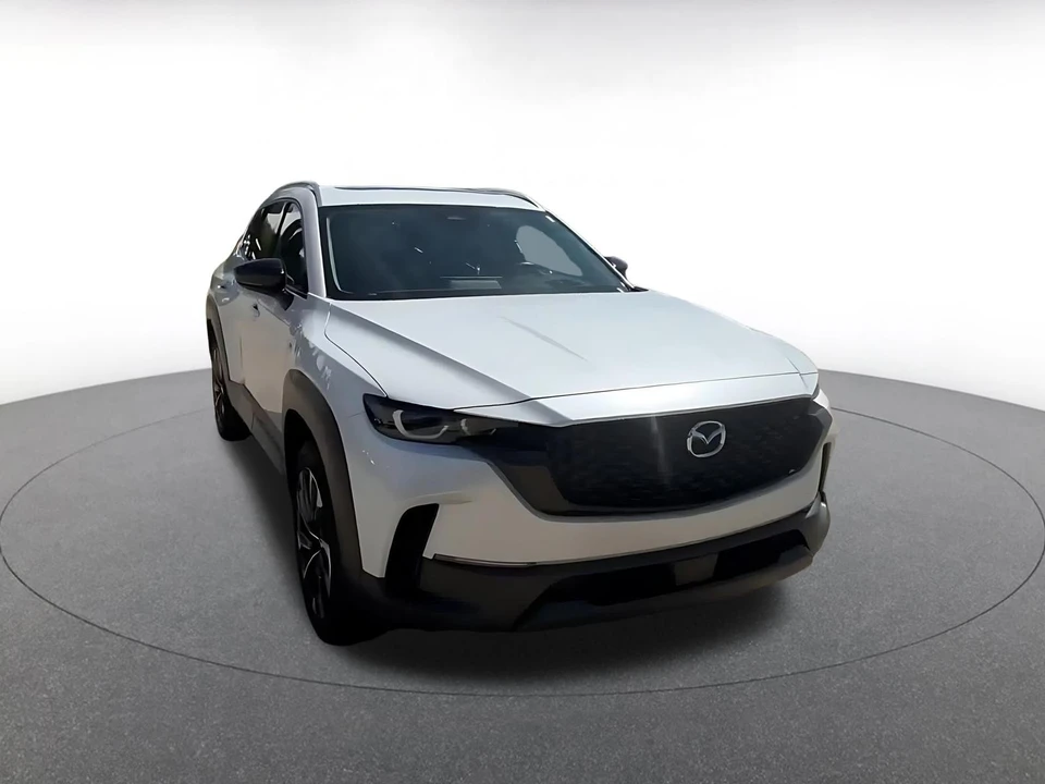 2025 Mazda CX-50 - Image 3 of 31