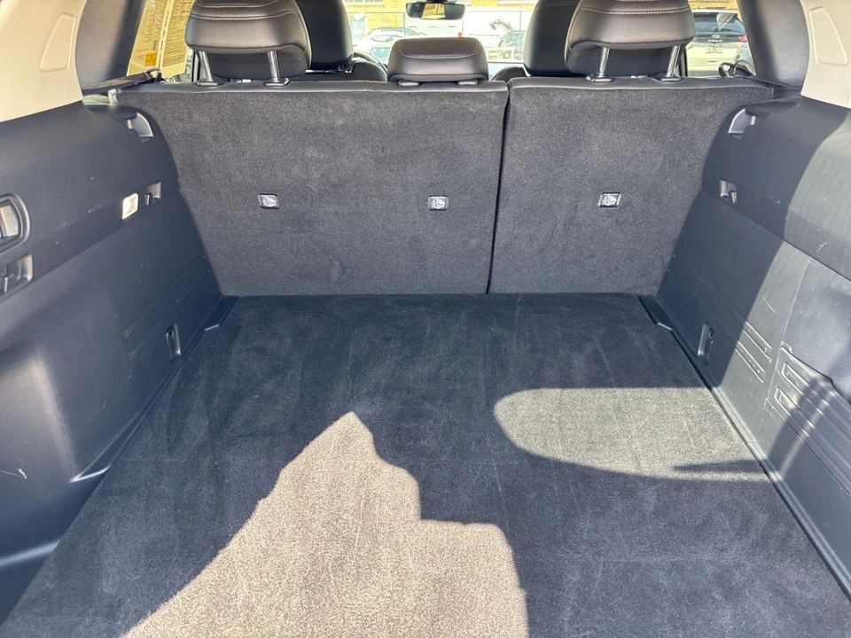 2025 Mazda CX-50 - Image 29 of 31