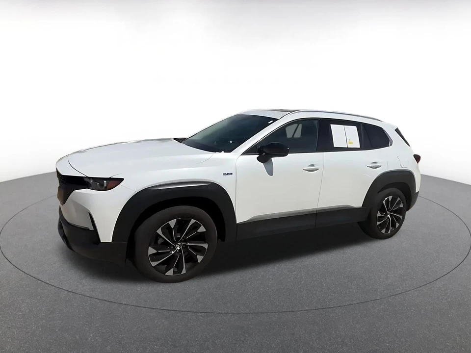 2025 Mazda CX-50 - Image 9 of 31