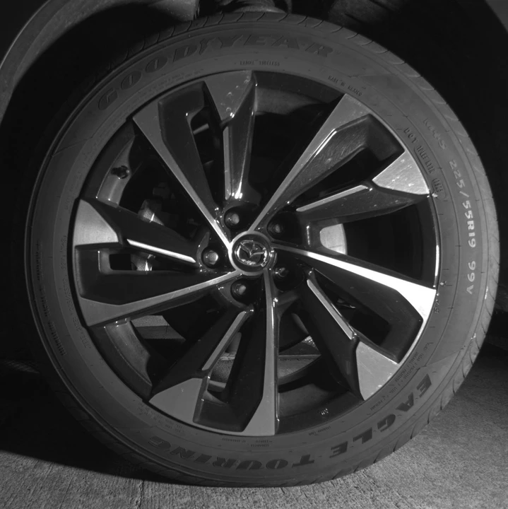 2025 Mazda CX-50 - Image 14 of 18