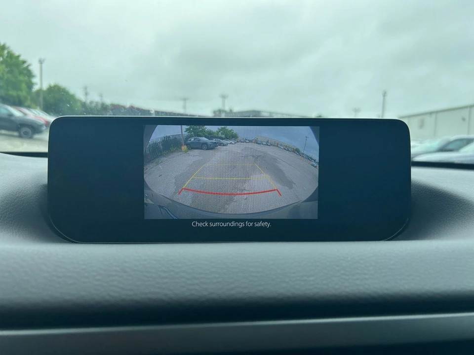 2025 Mazda CX-50 - Image 23 of 31