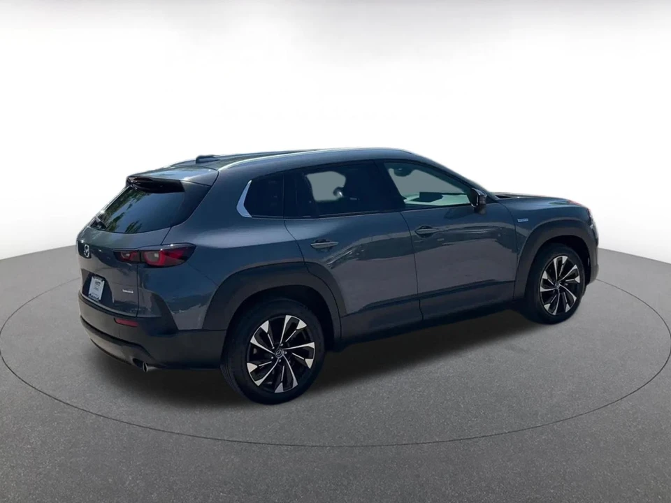 2025 Mazda CX-50 - Image 14 of 31