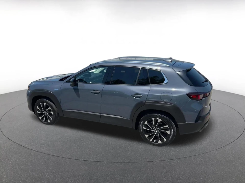 2025 Mazda CX-50 - Image 9 of 31