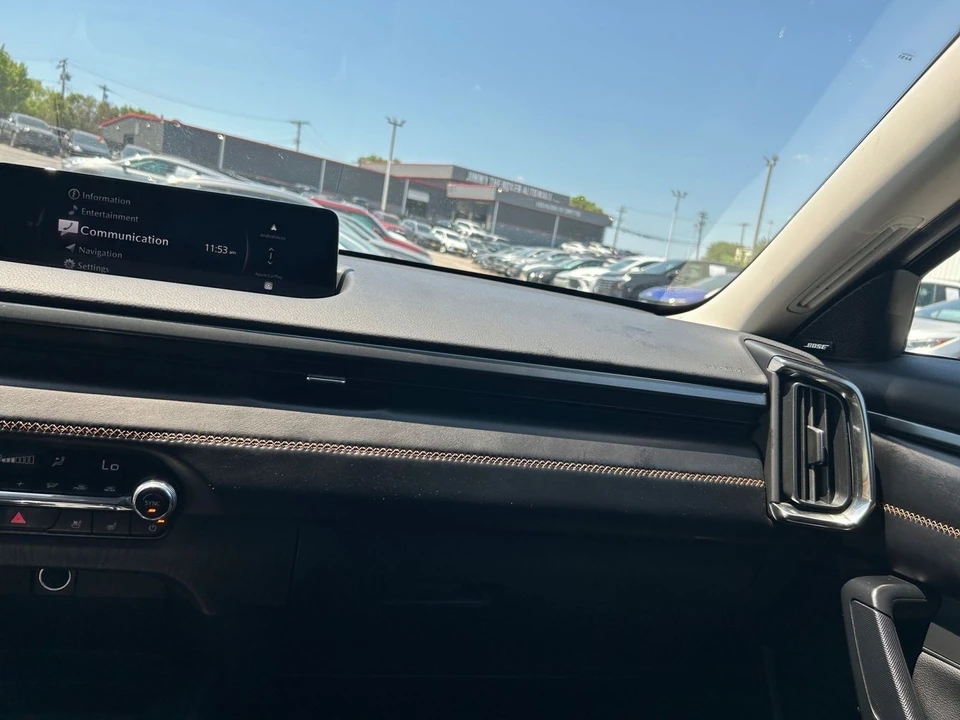 2025 Mazda CX-50 - Image 29 of 31
