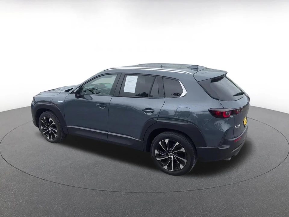 2025 Mazda CX-50 - Image 12 of 31