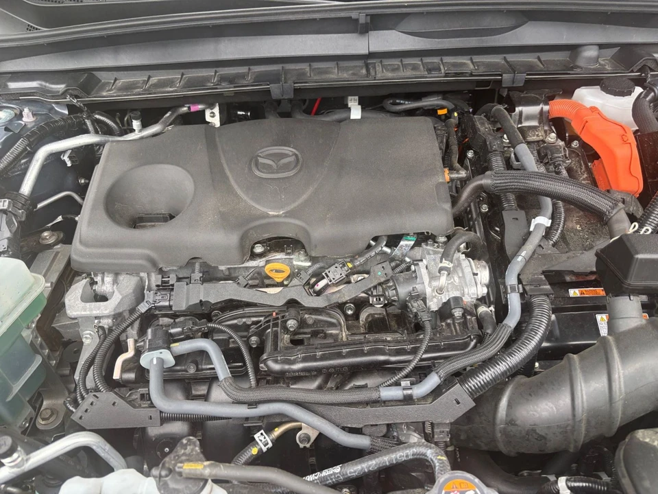 2025 Mazda CX-50 - Image 29 of 31