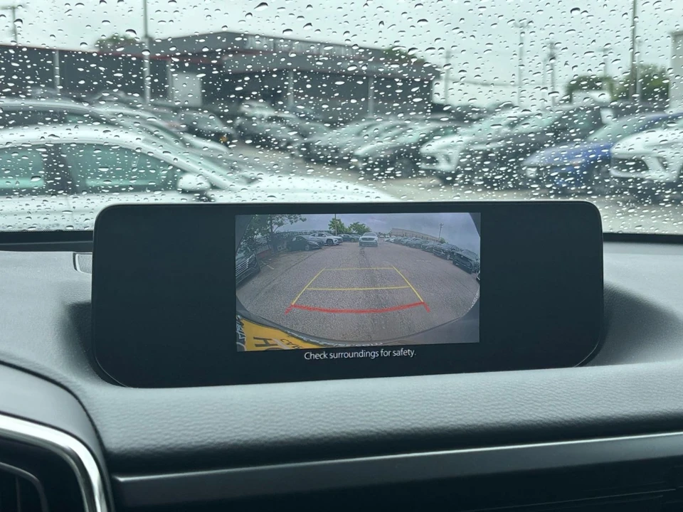 2025 Mazda CX-50 - Image 22 of 31