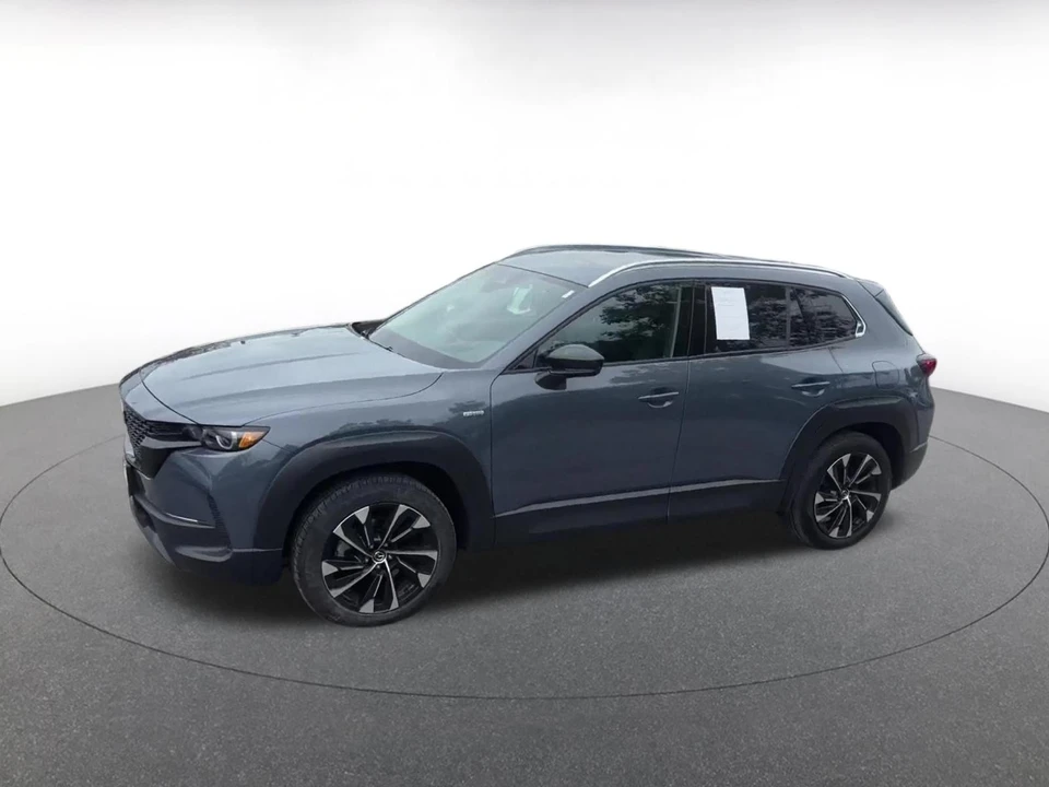 2025 Mazda CX-50 - Image 9 of 31