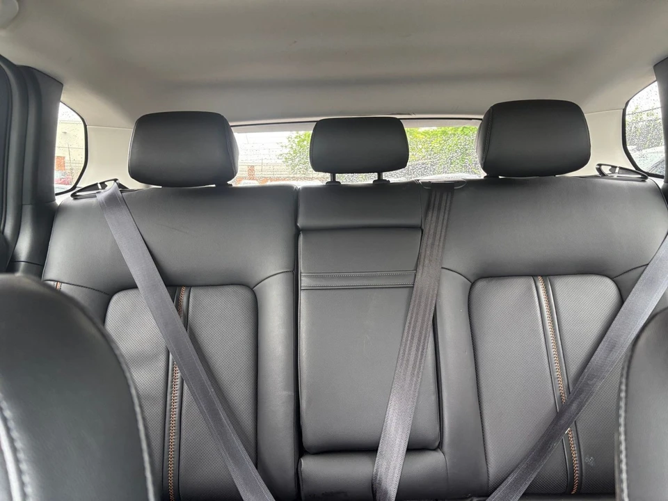 2025 Mazda CX-50 - Image 30 of 31