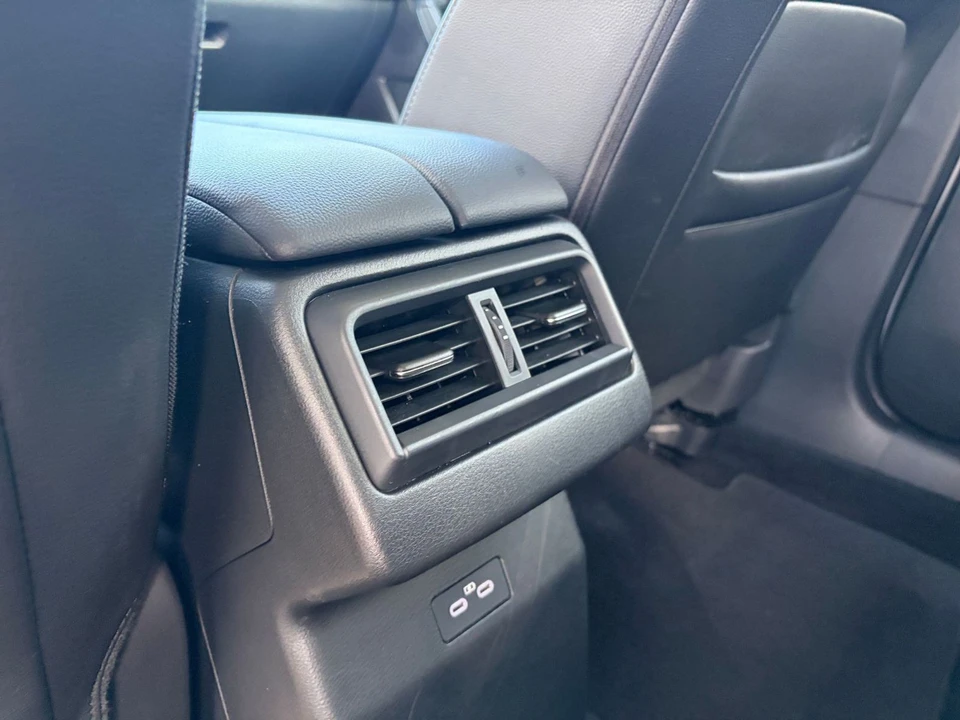2025 Mazda CX-50 - Image 26 of 31