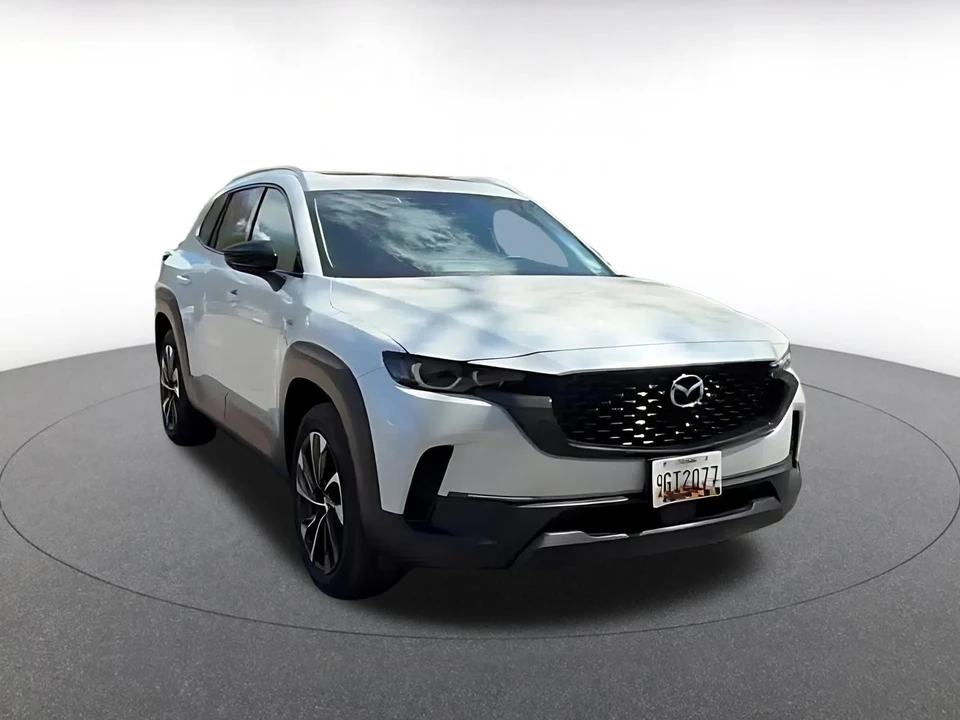 2025 Mazda CX-50 - Image 3 of 31
