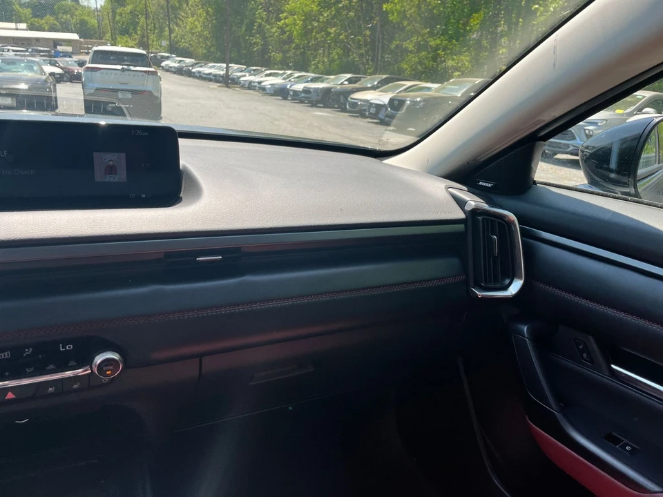 2025 Mazda CX-50 - Image 28 of 31