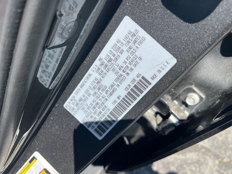 2025 Mazda CX-50 - Image 22 of 31