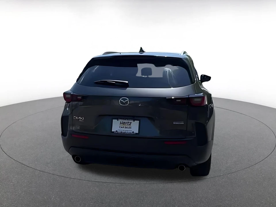 2025 Mazda CX-50 - Image 13 of 31