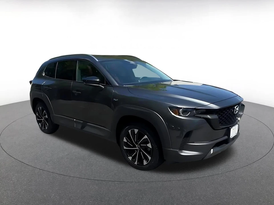 2025 Mazda CX-50 - Image 2 of 31