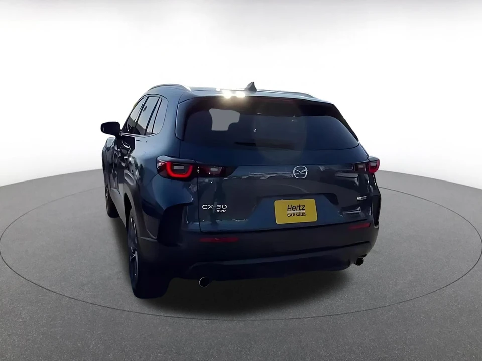2025 Mazda CX-50 - Image 9 of 31
