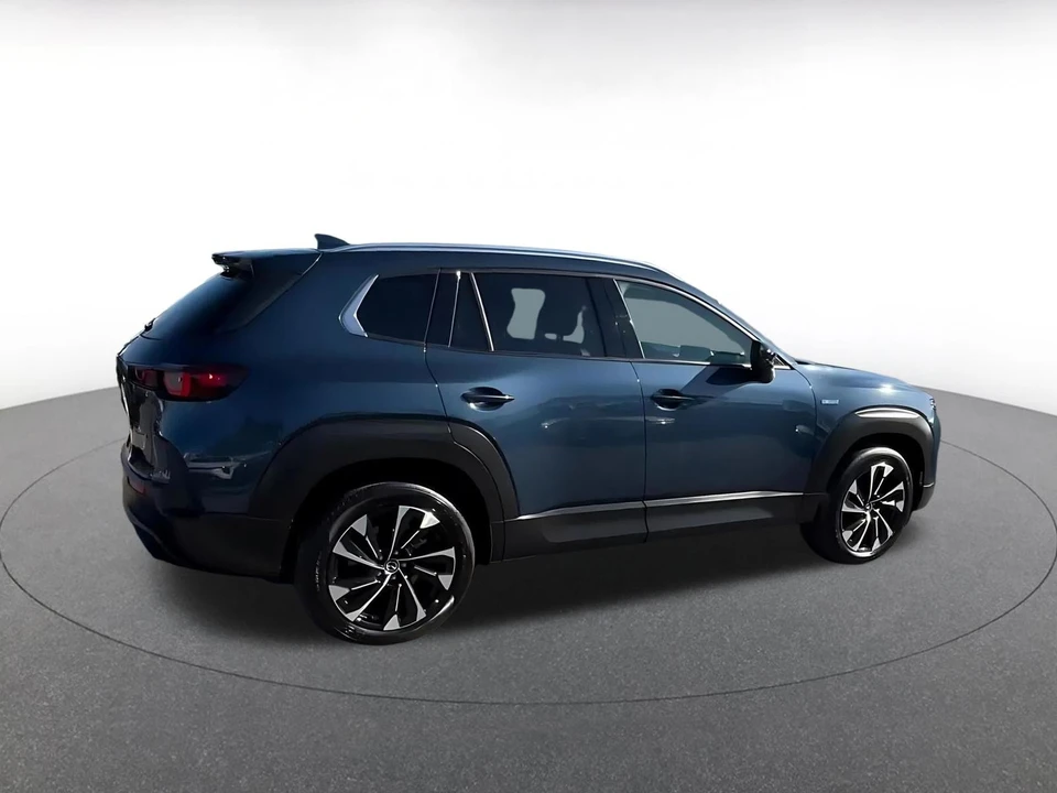 2025 Mazda CX-50 - Image 12 of 31
