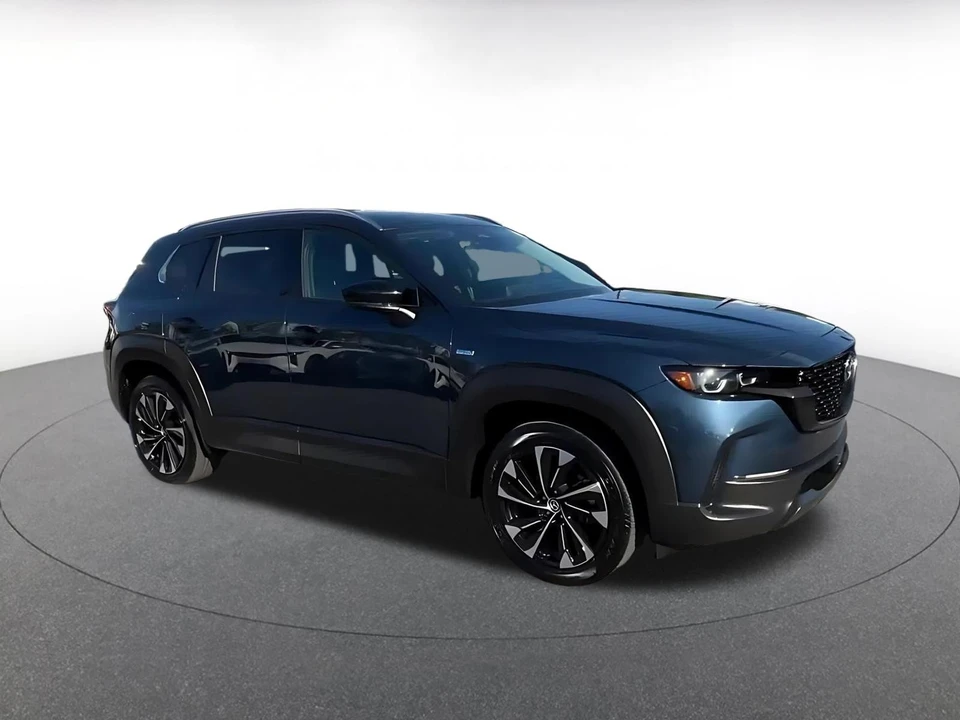 2025 Mazda CX-50 - Image 2 of 31