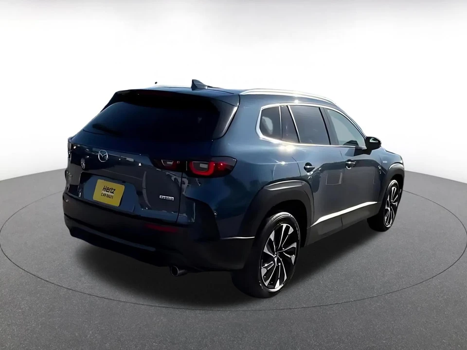 2025 Mazda CX-50 - Image 11 of 31