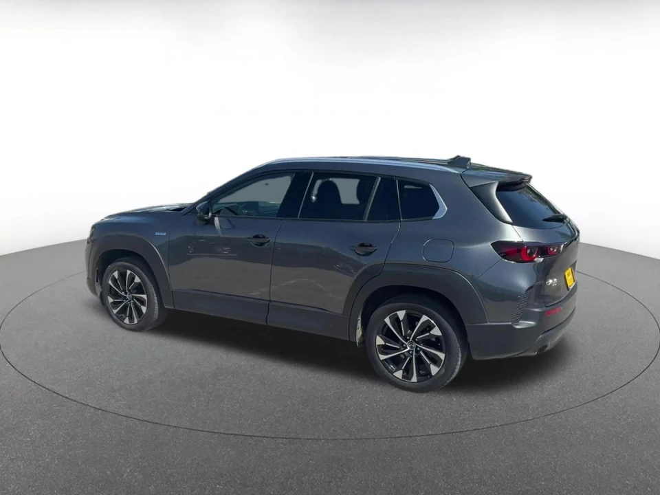 2025 Mazda CX-50 - Image 8 of 31