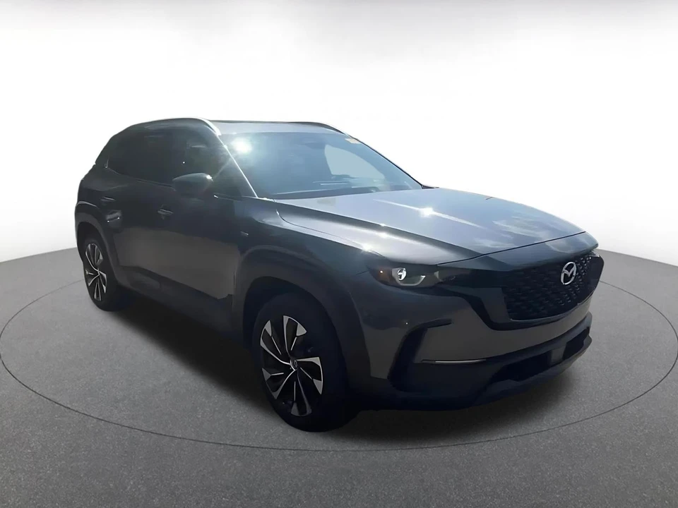 2025 Mazda CX-50 - Image 3 of 31