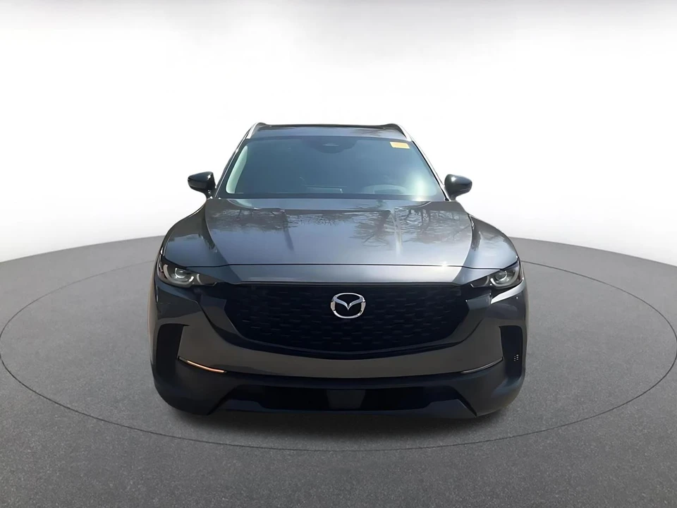 2025 Mazda CX-50 - Image 4 of 31
