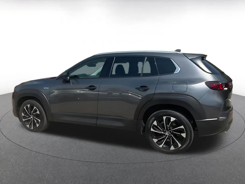 2025 Mazda CX-50 - Image 8 of 31
