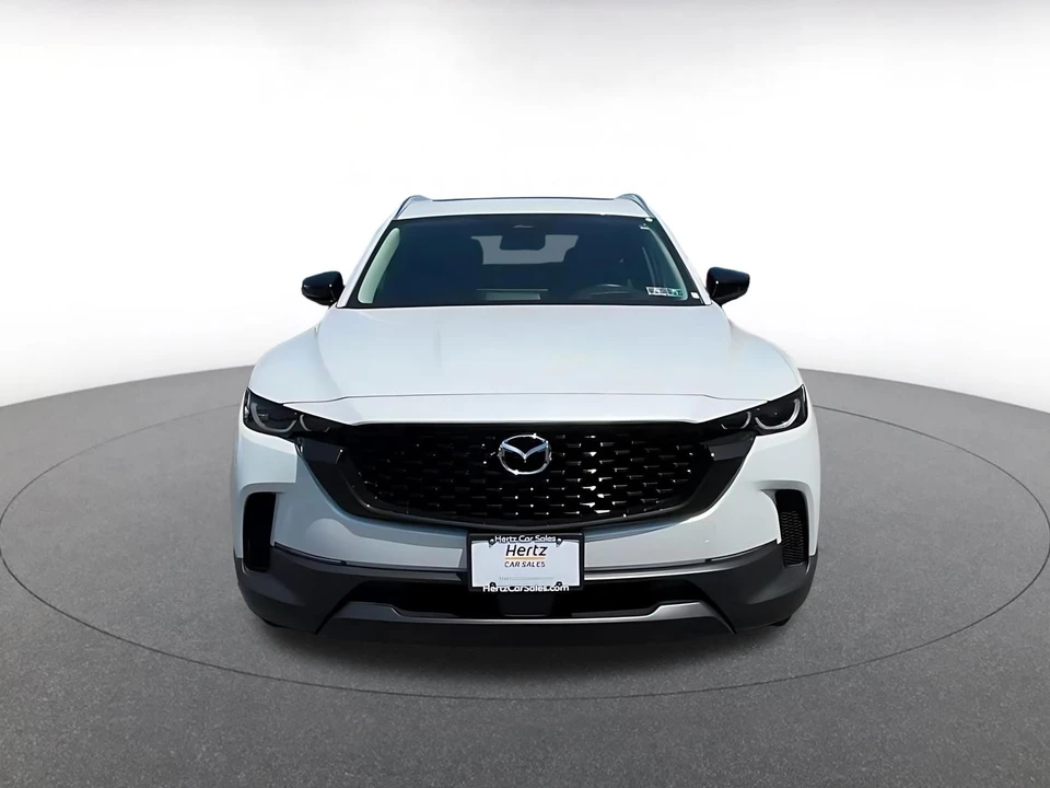2025 Mazda CX-50 - Image 4 of 31