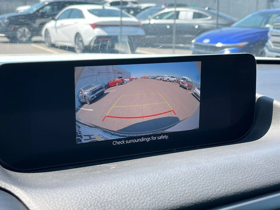 2025 Mazda CX-50 - Image 27 of 31