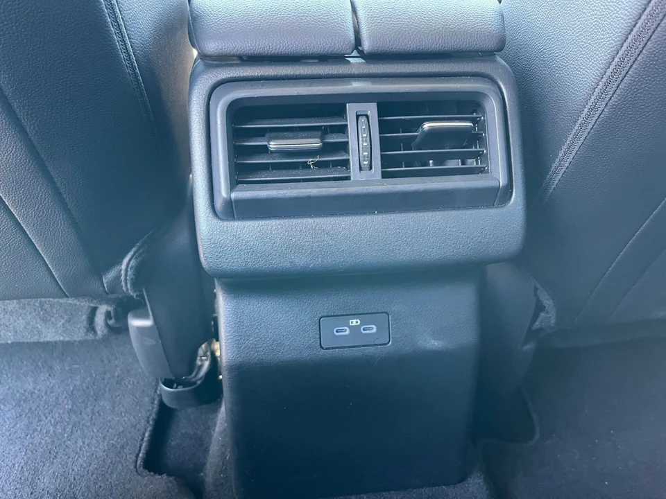 2025 Mazda CX-50 - Image 22 of 31