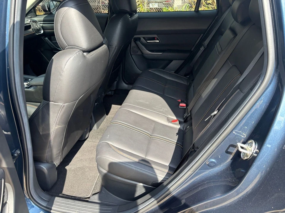 2025 Mazda CX-50 - Image 26 of 31