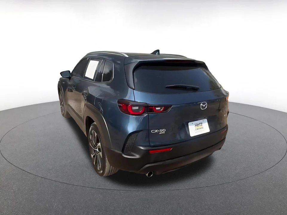 2025 Mazda CX-50 - Image 10 of 31