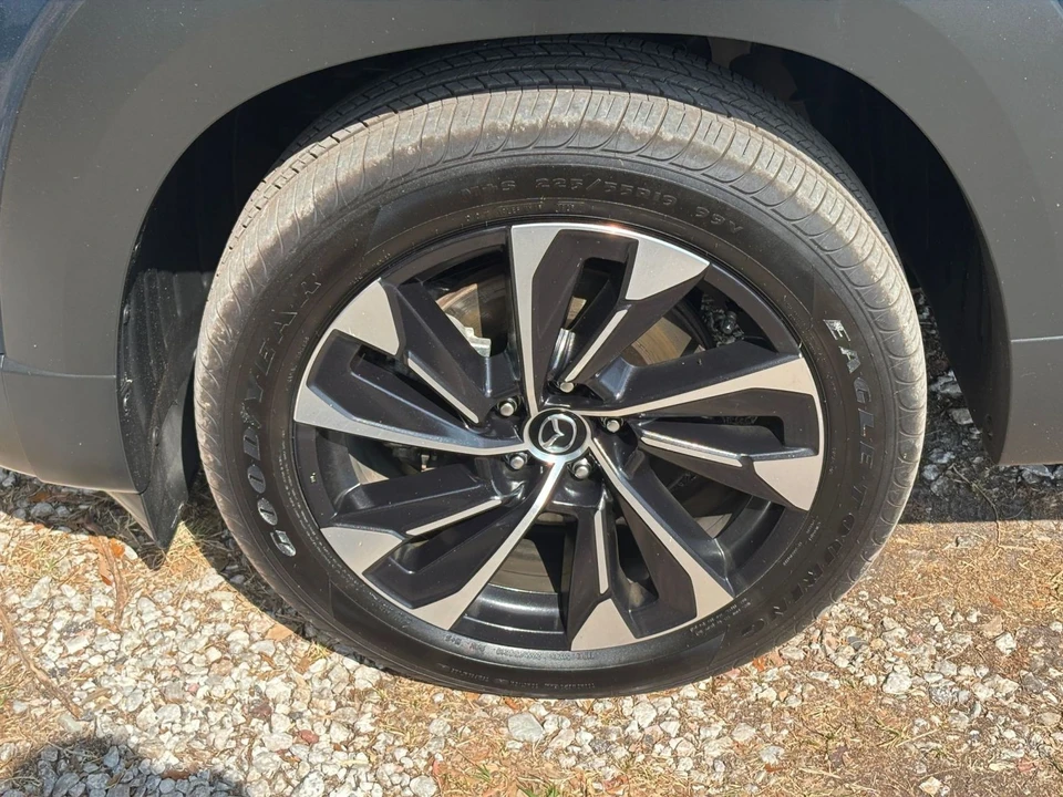 2025 Mazda CX-50 - Image 29 of 31