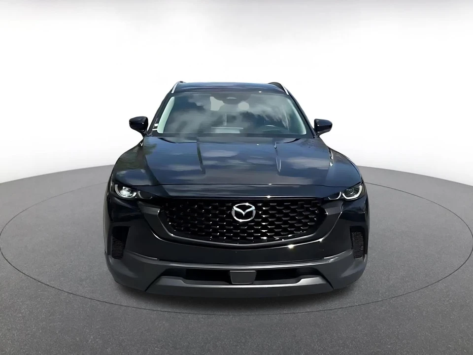 2025 Mazda CX-50 - Image 4 of 31