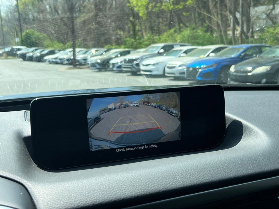 2025 Mazda CX-50 - Image 17 of 31