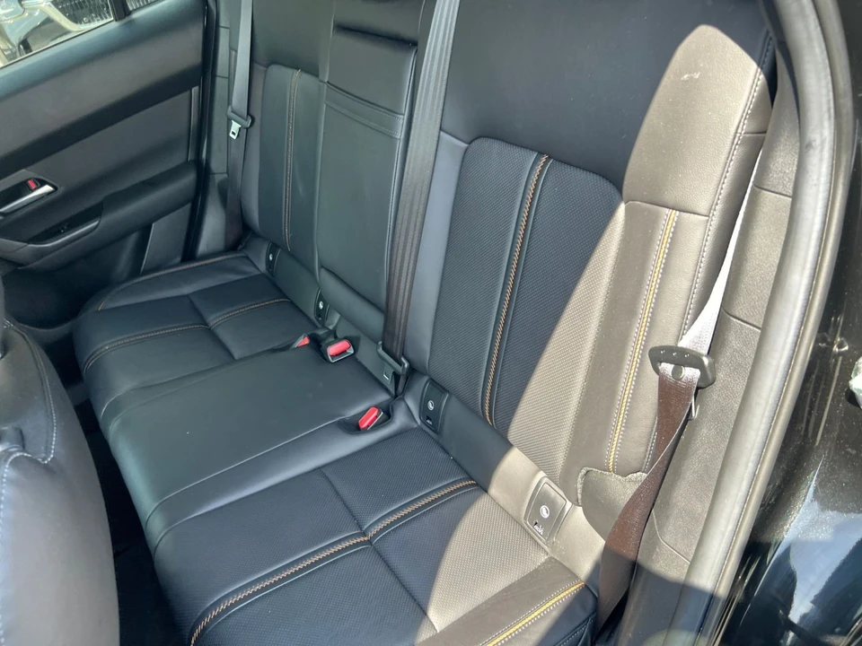 2025 Mazda CX-50 - Image 28 of 31