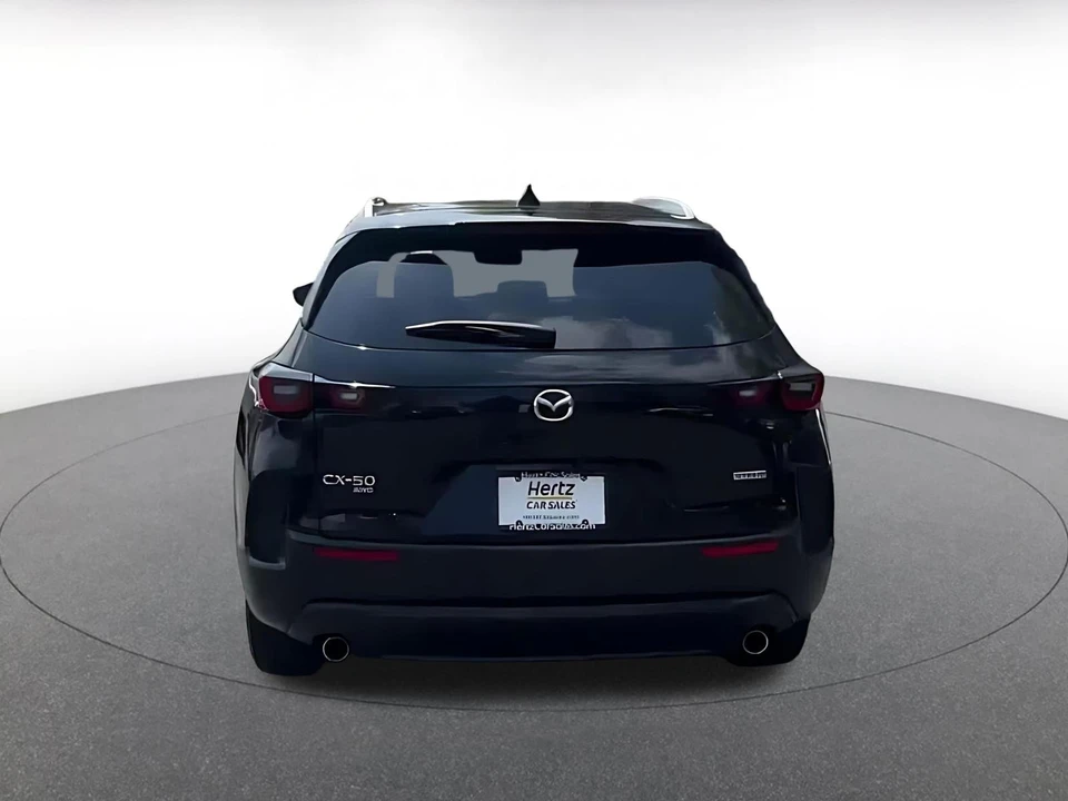 2025 Mazda CX-50 - Image 10 of 31