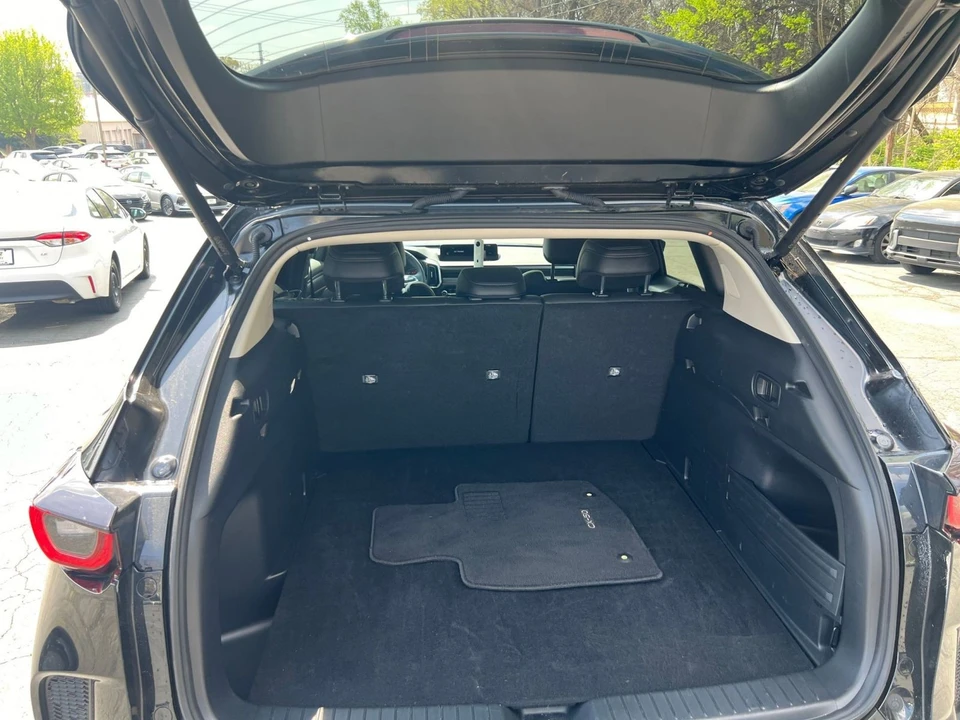 2025 Mazda CX-50 - Image 22 of 31