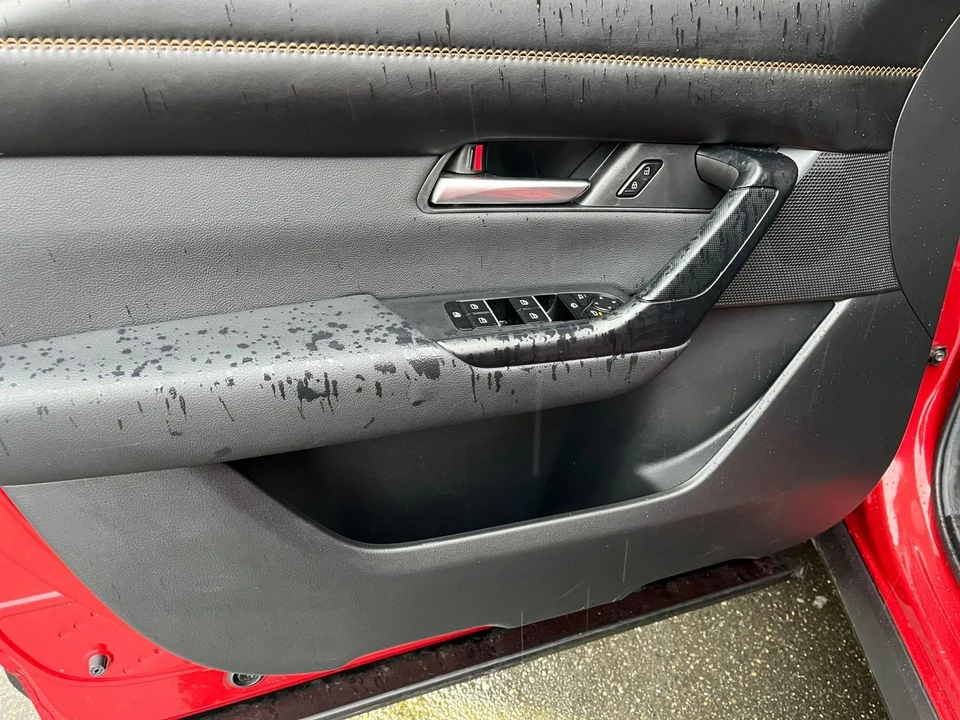 2025 Mazda CX-50 - Image 15 of 31
