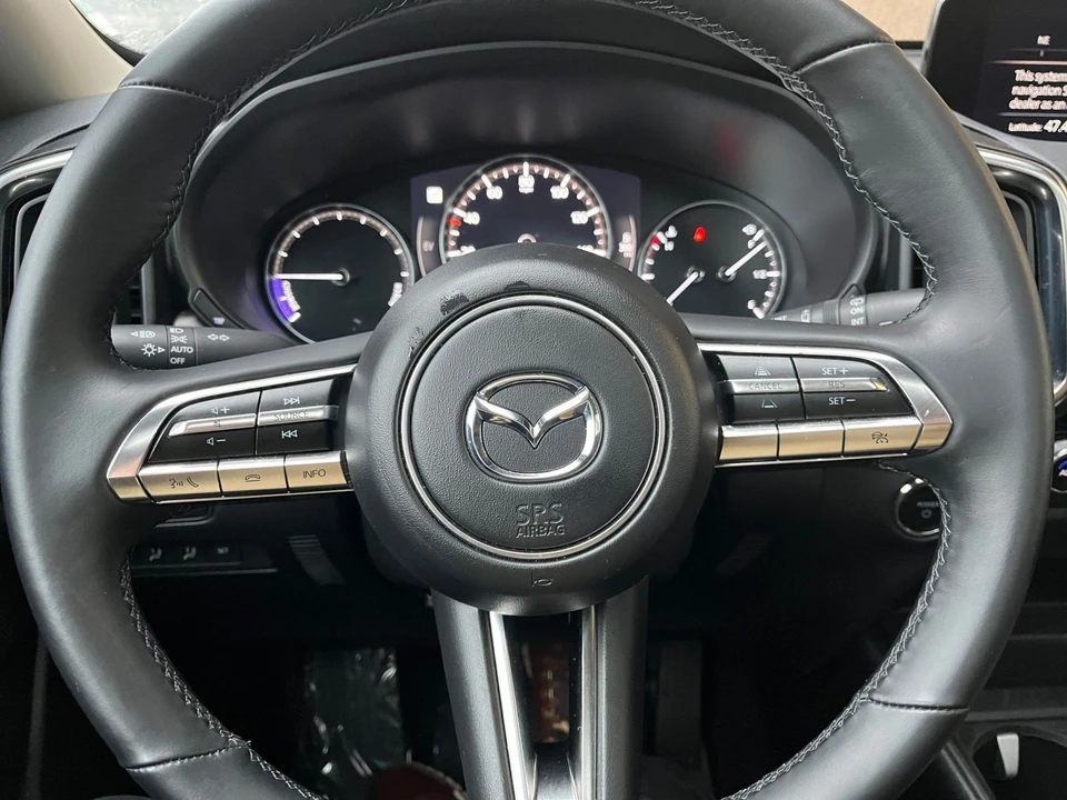 2025 Mazda CX-50 - Image 25 of 31