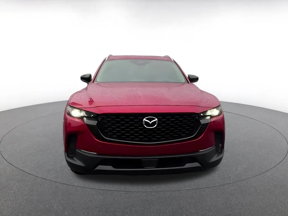 2025 Mazda CX-50 - Image 4 of 31