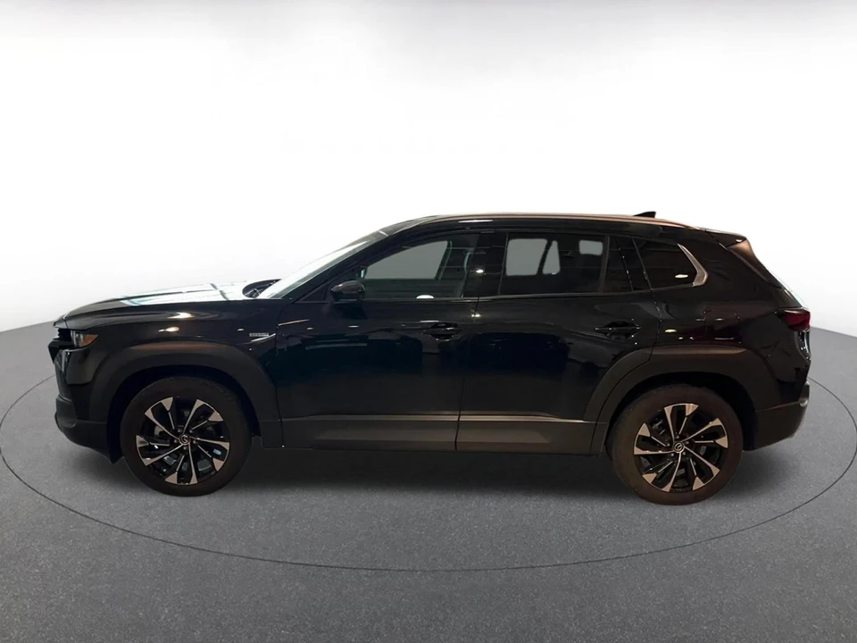 2025 Mazda CX-50 - Image 7 of 31