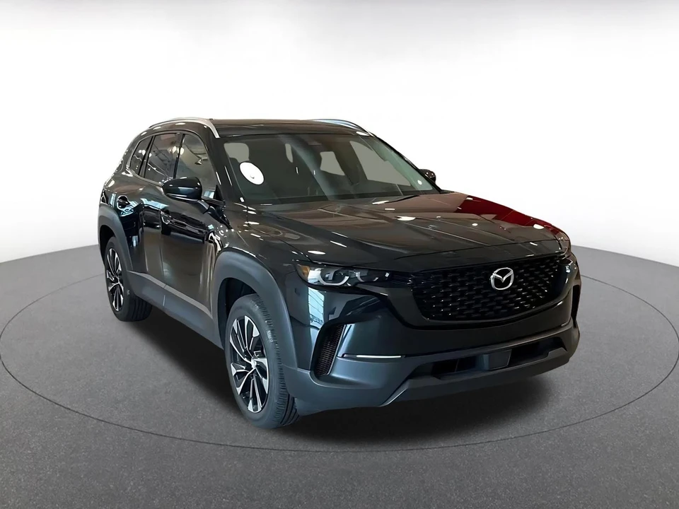 2025 Mazda CX-50 - Image 3 of 31