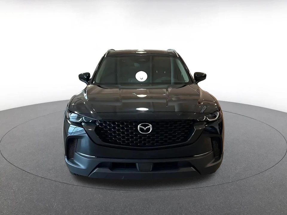2025 Mazda CX-50 - Image 4 of 31