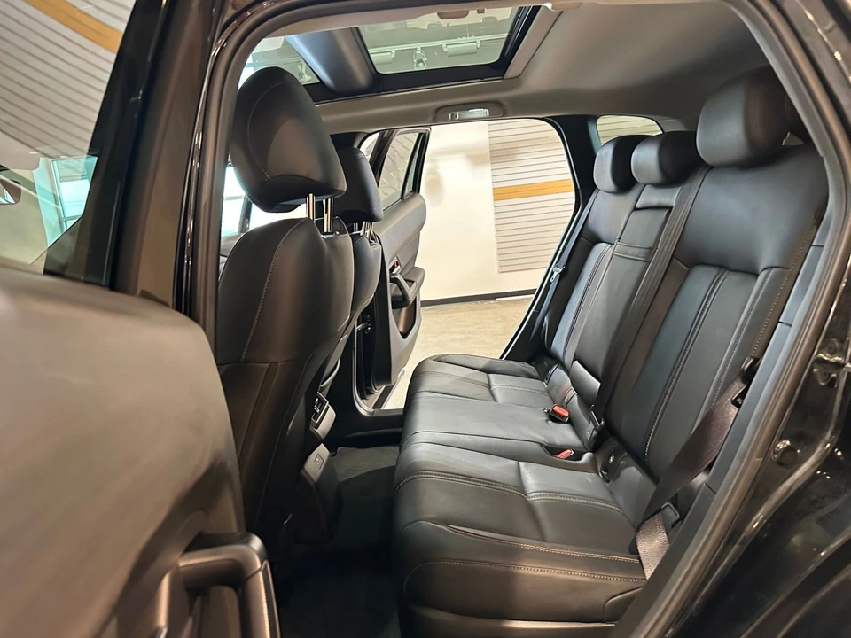 2025 Mazda CX-50 - Image 22 of 31